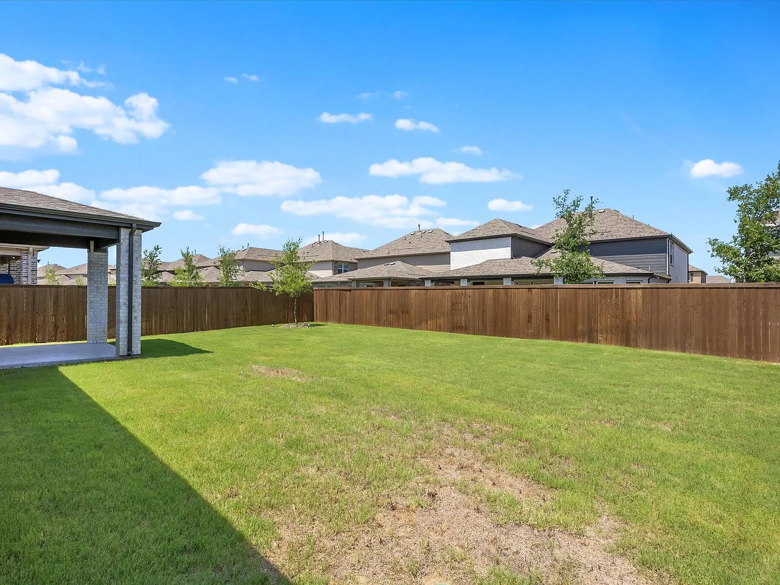 4 bed, 2.5 bath, 3093 sqft, $3,500 — Photo 3