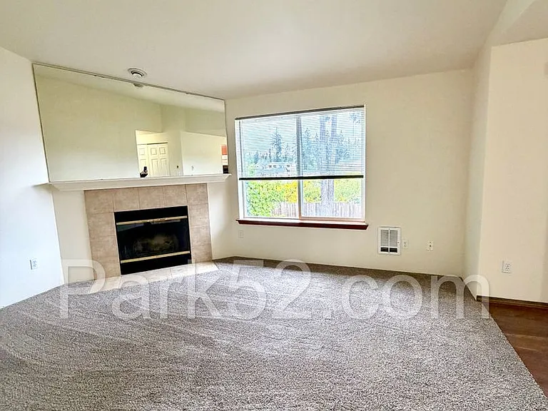 17702 85th Avenue Ct E #C — Photo 4