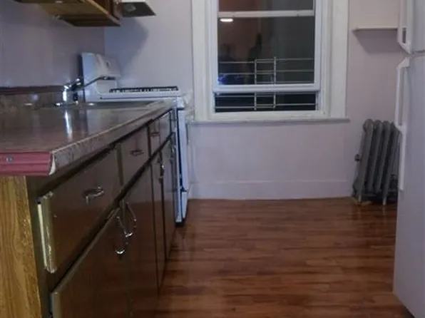 28 Lefferts Ave, Brooklyn, NY 11225