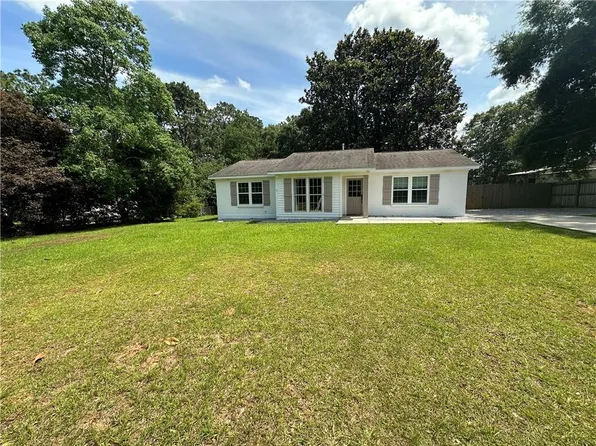 2882 Cottage Knoll Drive, Mobile, AL 36695