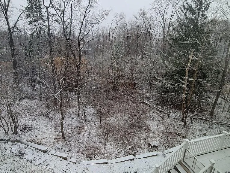 21 Pleasant St — Photo 10