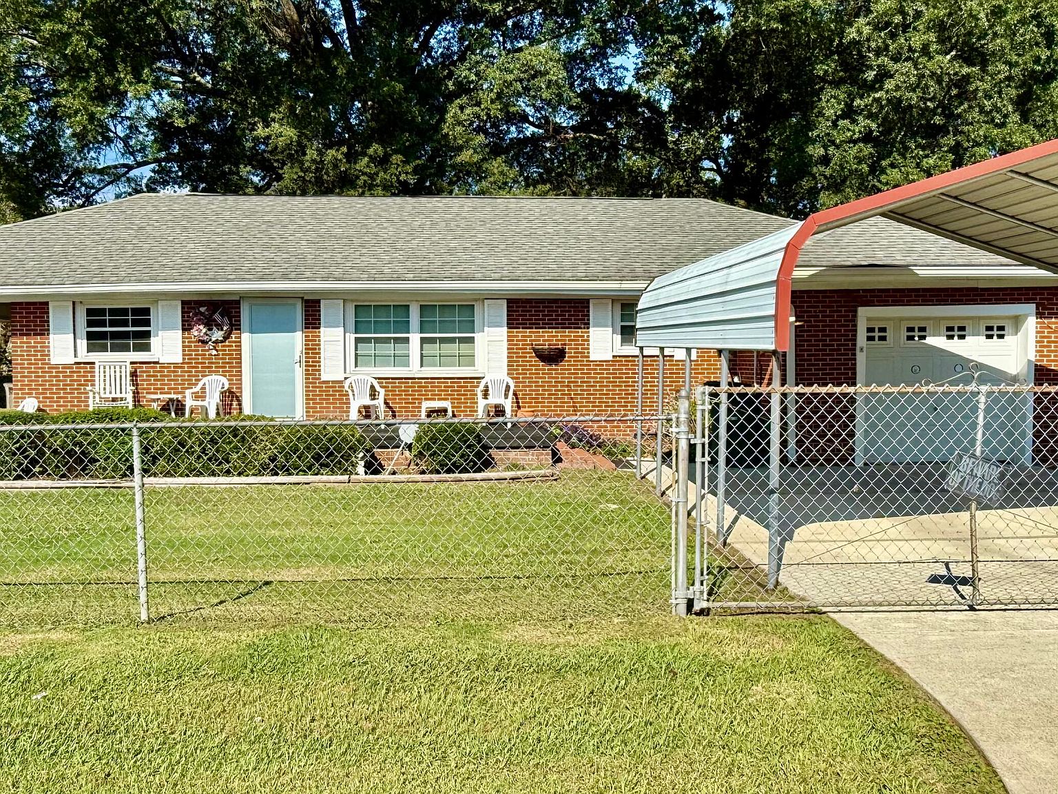 ⭐︎ Hernández⭐︎ 3603 7th Ave, Chattanooga, TN 37407 | Zillow