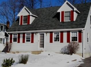 64 Columbia Rd, Manchester, NH 03103