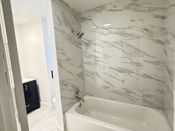 3rd image of 1617 Foucher St #11351778