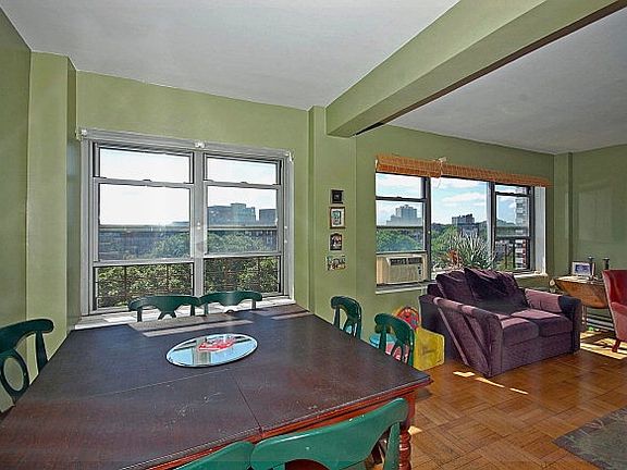 4th image of 3515 Henry Hudson Pkwy APT 8F