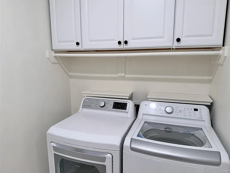 4907 Falls Canyon Ct — Photo 24