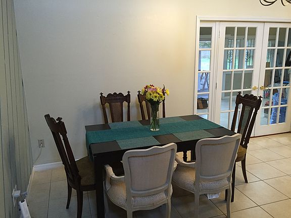 4th image of 4443 Centennial Dr