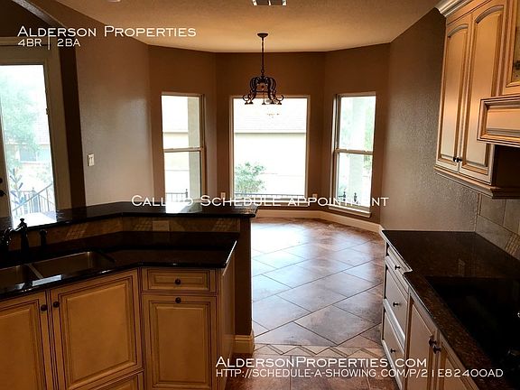 2nd image of 2712 Windcliff Dr