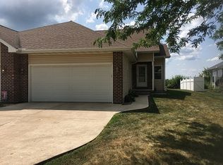 1300A Sycamore St #A, Peru, IL 61354