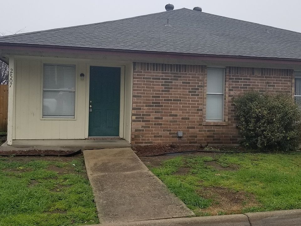 1st image of 2507 Esquire Dr