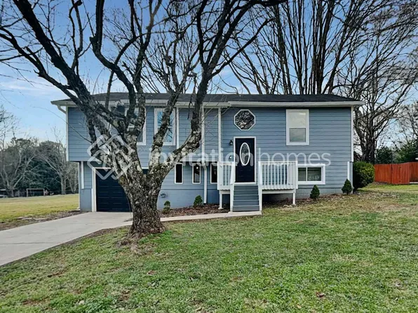 36 Willow Dr, Dallas, GA 30157