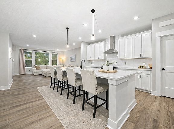 5th image of 2803 Weeping Pine Dr