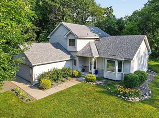 5336 Oxbow Pl, Champlin, MN 55316