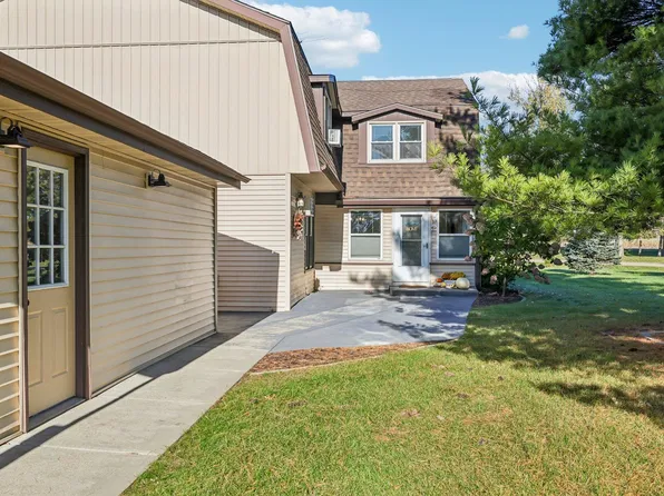 414 Saddle Rdg, Portage, WI 53901
