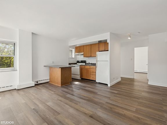 5th image of 4980 N Marine Dr APT 436