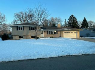 2330 Palisades Dr, Appleton, WI 54915