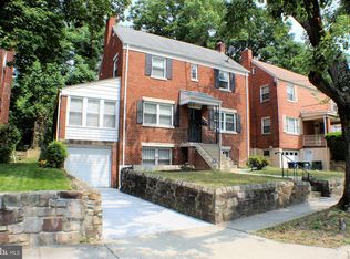 2104 32nd Pl SE, Washington, DC