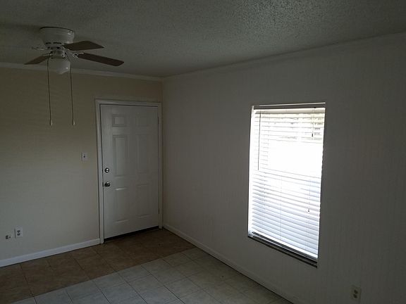 5th image of 5708 N Palafox St Ste C
