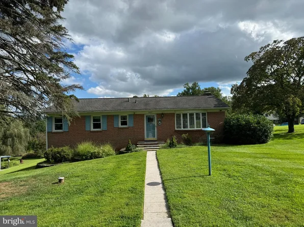 1405 Wildwood Dr, Fallston, MD 21047