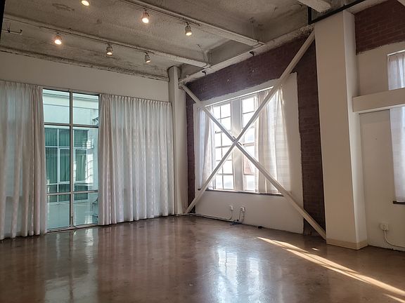 3rd image of 409 W Olympic Blvd APT 308