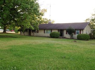 156 S Main St, Calhoun City, MS 38916