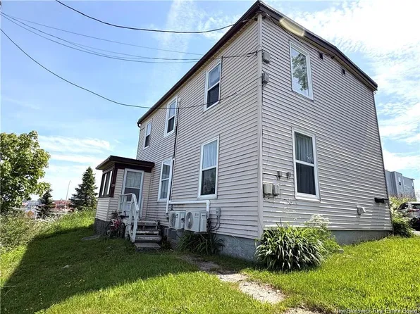 40 Prince St, Saint John, NB E2M 1N9
