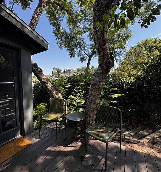 2449 Riverside Pl #REAR HOUSE — Photo 6