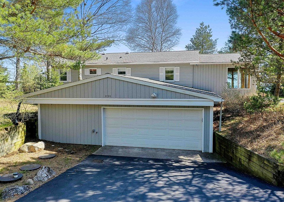 3720 Glidden Dr, Sturgeon Bay, WI 54235 Zillow