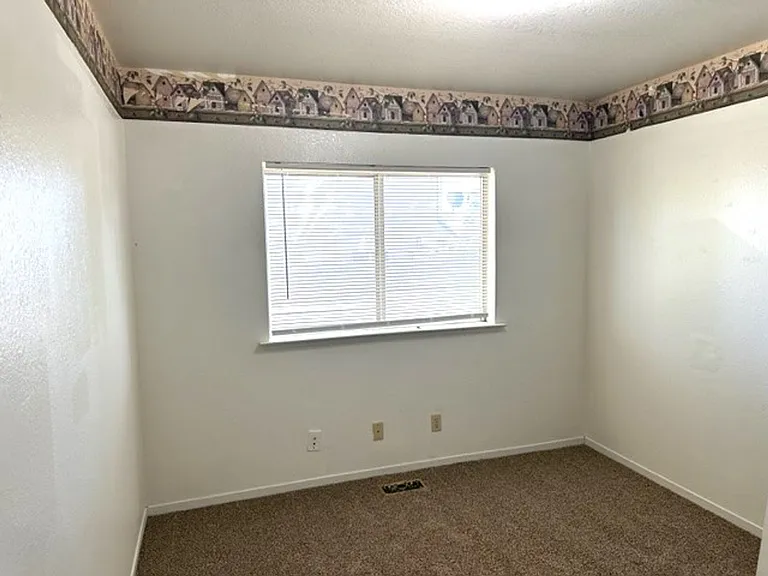 2770 Jennings Way — Photo 5