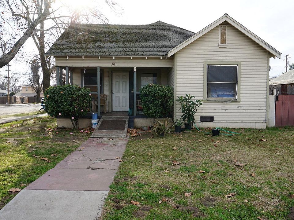 2nd image of 415 E St