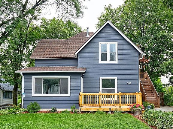 2nd image of 802 E Ashland Ave