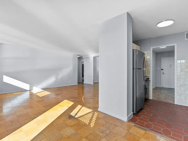 6040 Boulevard East #14F — Photo 12
