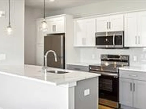 3838 Pechin St, Philadelphia, PA