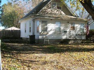 1521 E 22nd St, Des Moines, IA 50317
