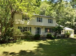 82 Musket Ridge Rd, Wilton, CT 06897
