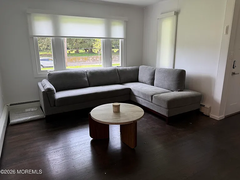 474 Monmouth Rd — Photo 23