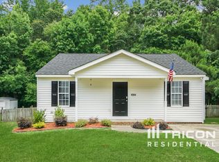 1204 Poplar Ridge Rd, Fuquay Varina, NC 27526