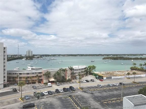 5th image of 7900 Harbor Island Dr APT 819