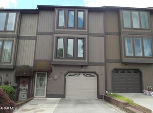 127 Beckman Dr, Altoona, PA 16602
