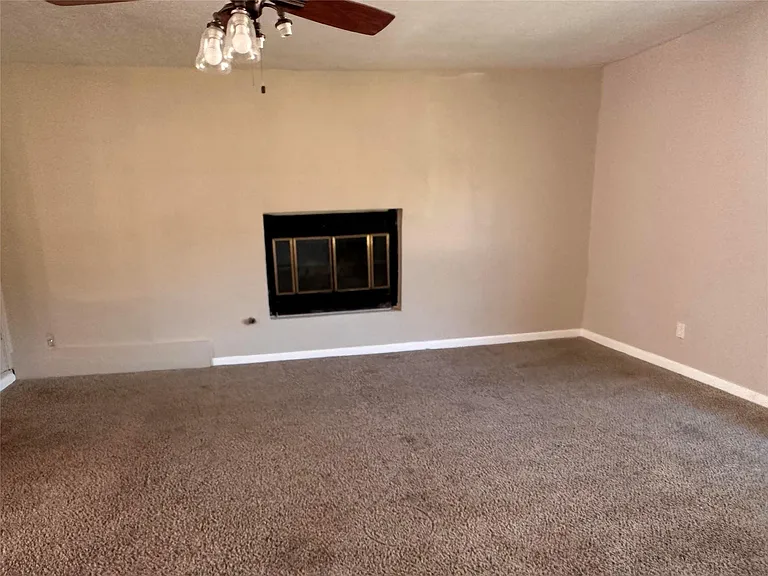 17210 Woodburn Dr — Photo 8