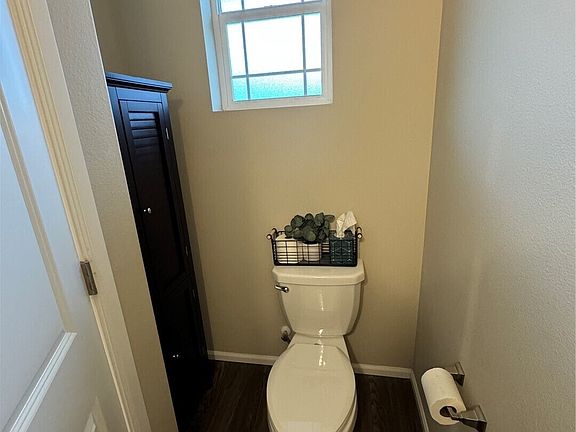 4th image of 3144 Gladiator St NE