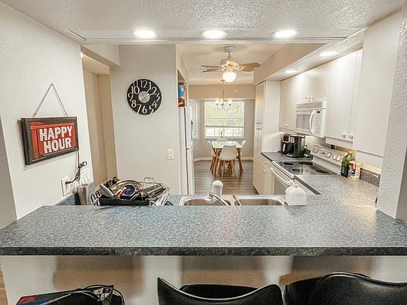 4th image of 5800 Sabal Trace Dr APT 606