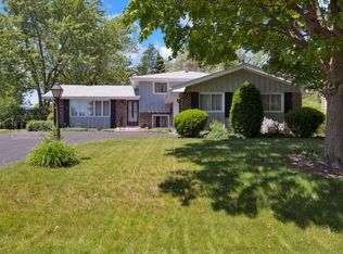 420 Cottonwood Rd, Frankfort, IL 60423