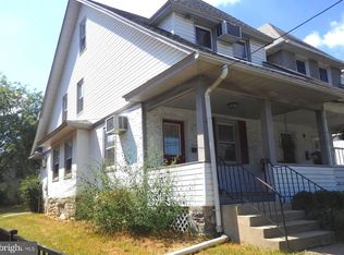 830 Montgomery Ave, Narberth, PA 19072