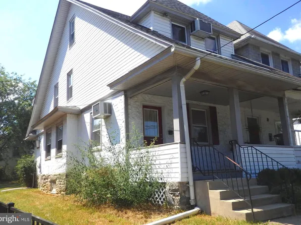 830 Montgomery Ave, Narberth, PA 19072