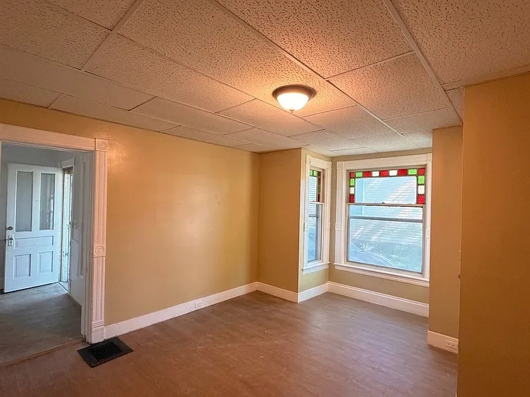 155 National Ave SW #1 — Photo 4