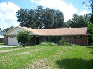 104 Pine Tree Ln, Auburndale, FL 33823