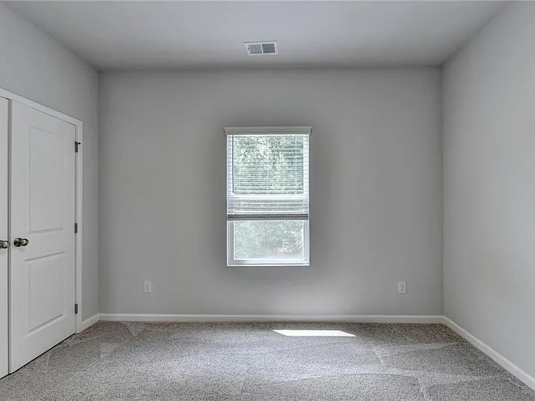 3828 Amicus Dr — Photo 36
