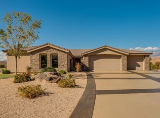 975 E Chinook Dr, Washington, UT 84780