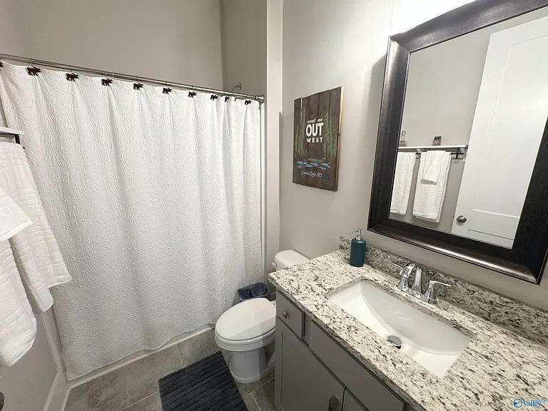 401 Peach Orchard Ln — Photo 10